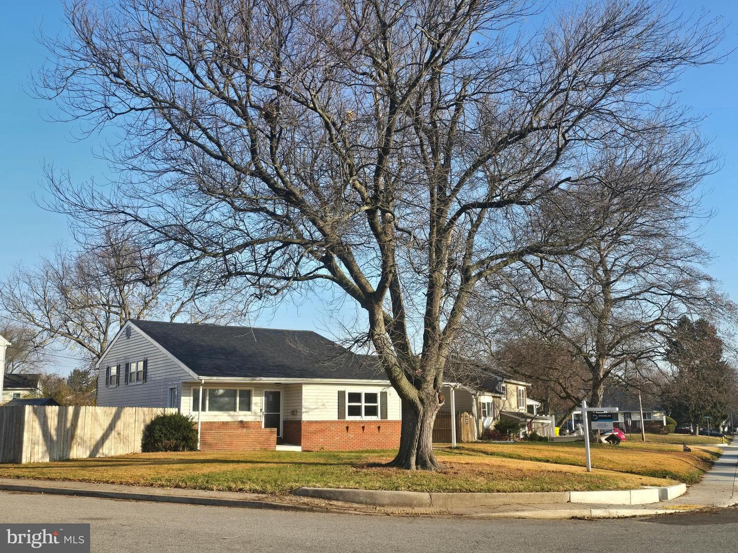 204 Ridgely Road photo 1