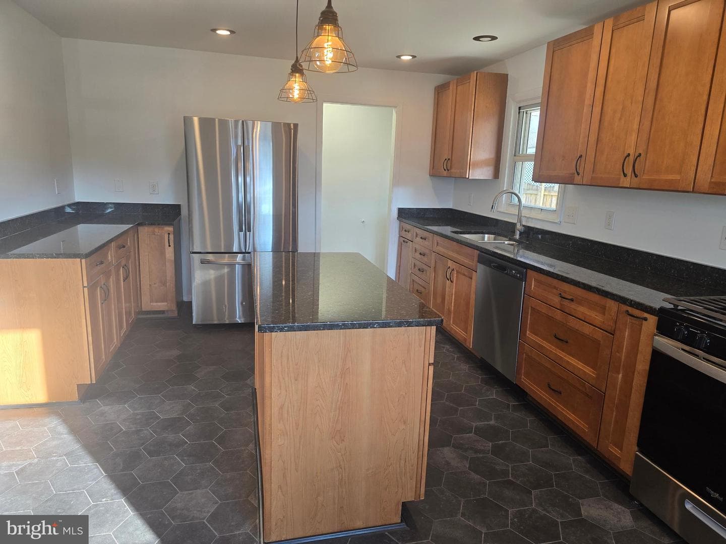 204 Ridgely Road photo 17