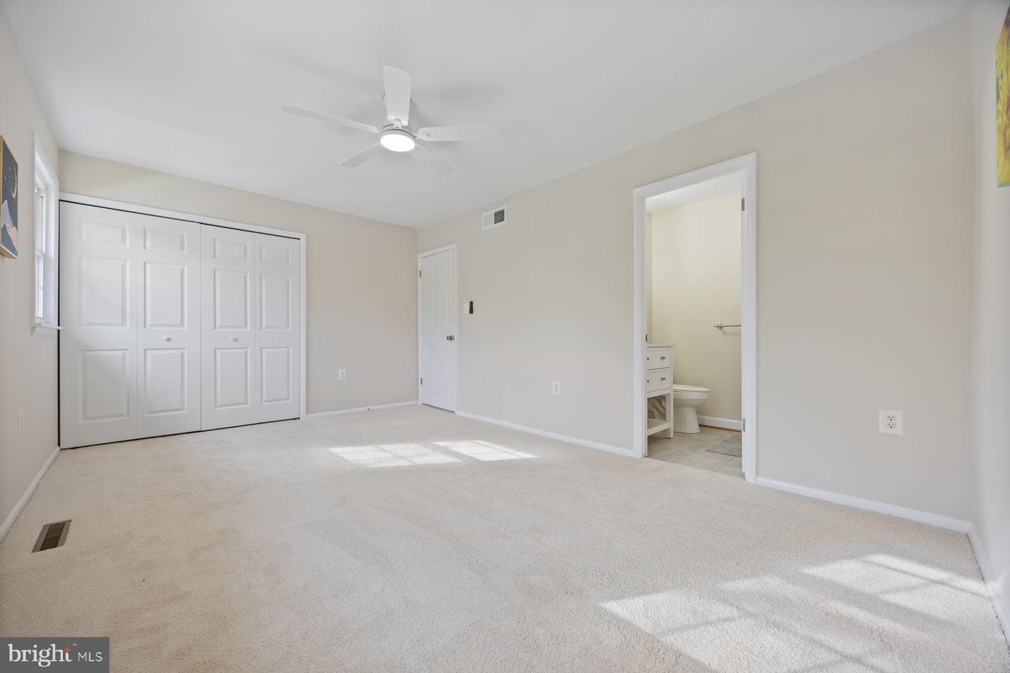 594 Millshire Drive photo 19