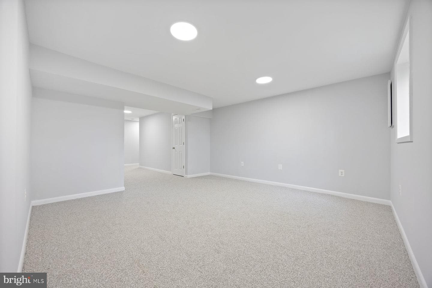 594 Millshire Drive photo 30