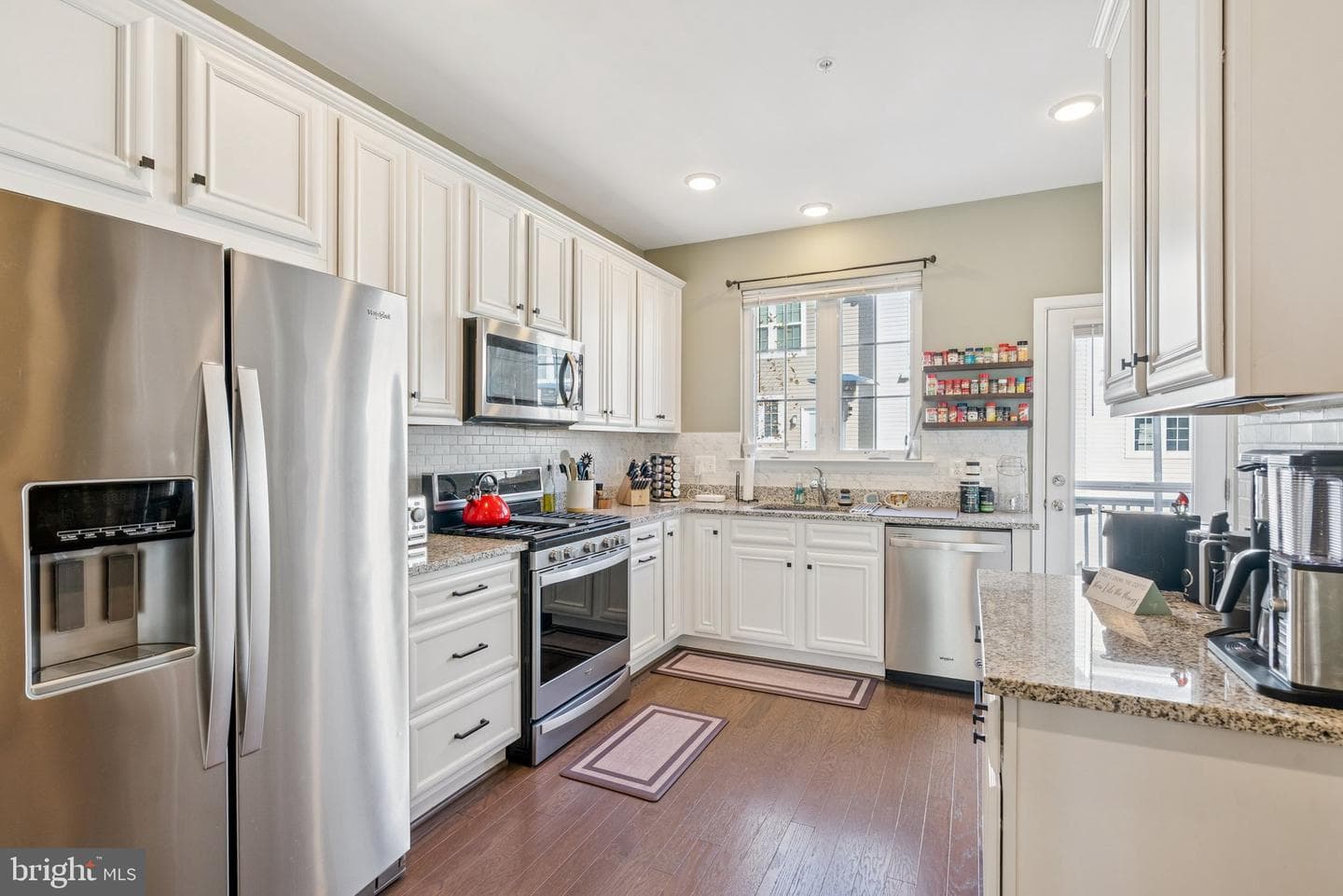 2616 Hardaway Circle photo 3