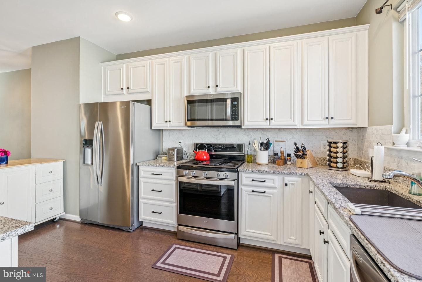 2616 Hardaway Circle photo 4