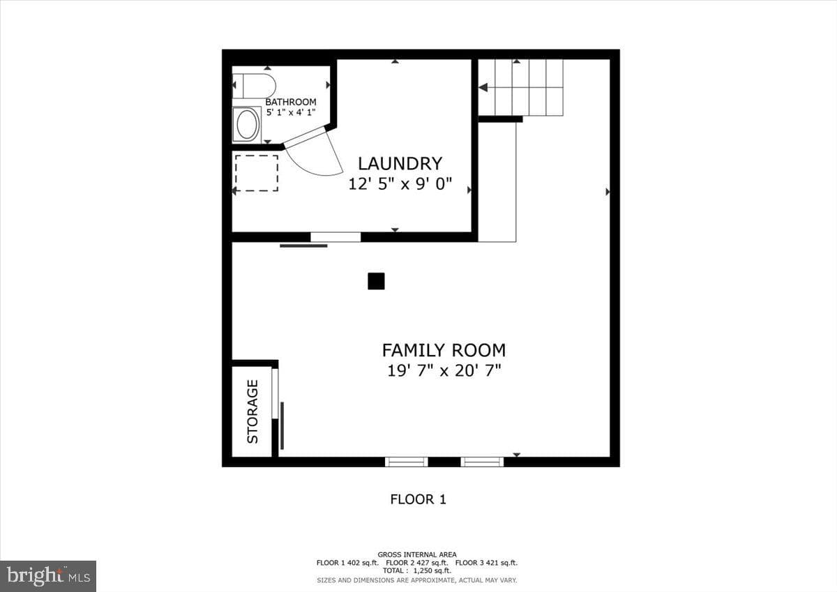 480 West Court photo 34