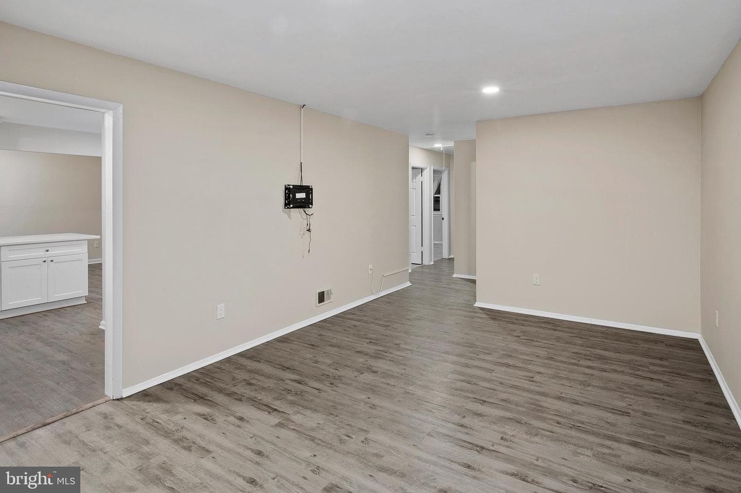8084 Clark Station Road photo 6