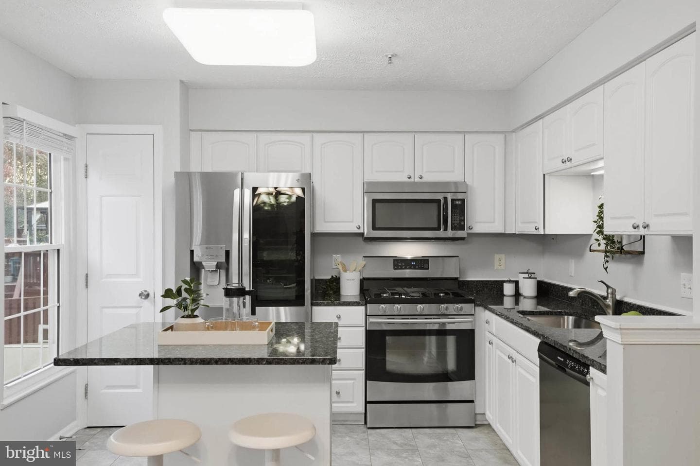 2512 Summers Ridge Drive photo 11
