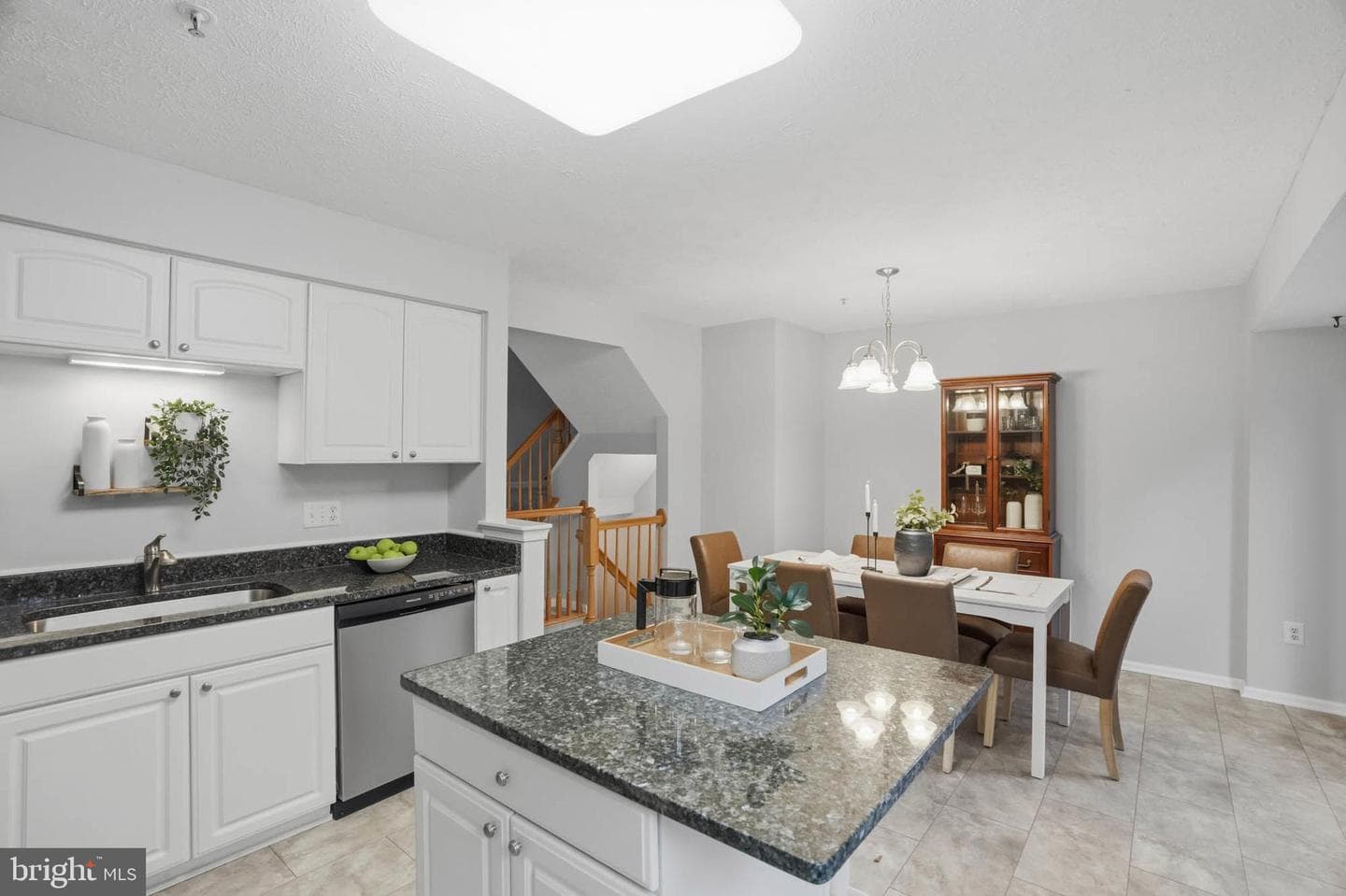 2512 Summers Ridge Drive photo 18