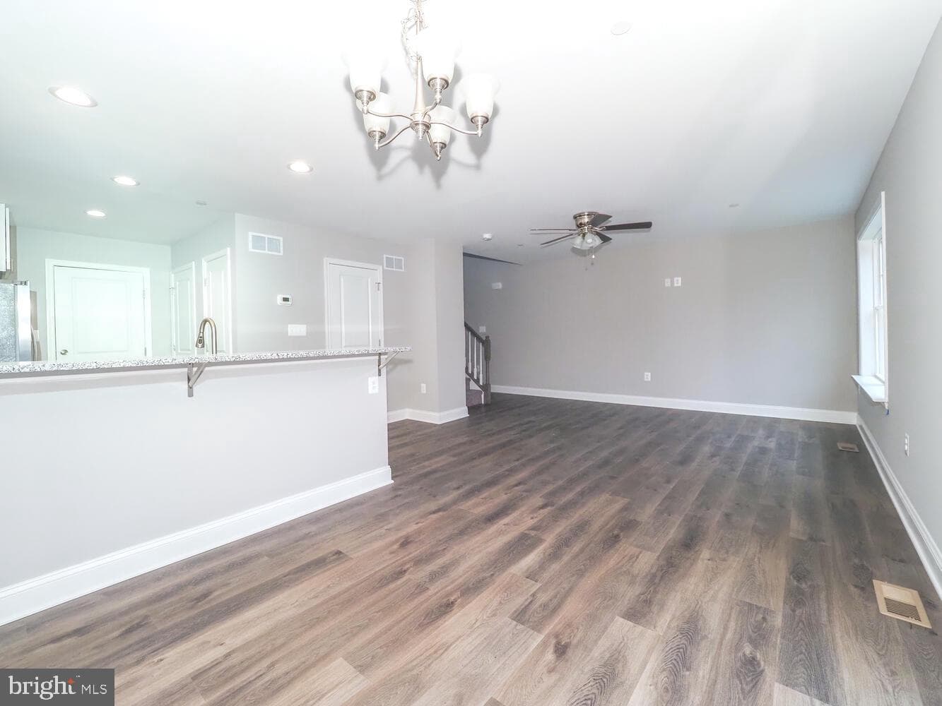 260 Magothy Boulevard photo 15