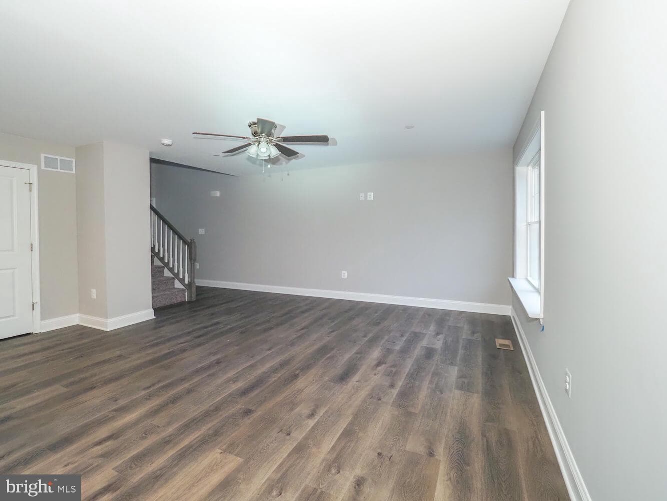 260 Magothy Boulevard photo 16