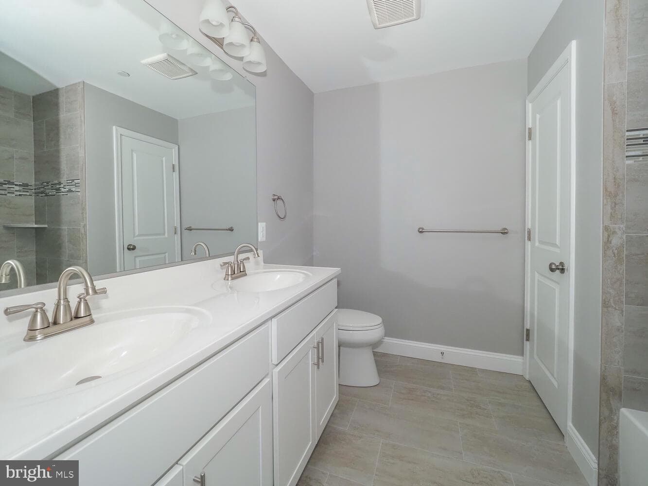 260 Magothy Boulevard photo 21