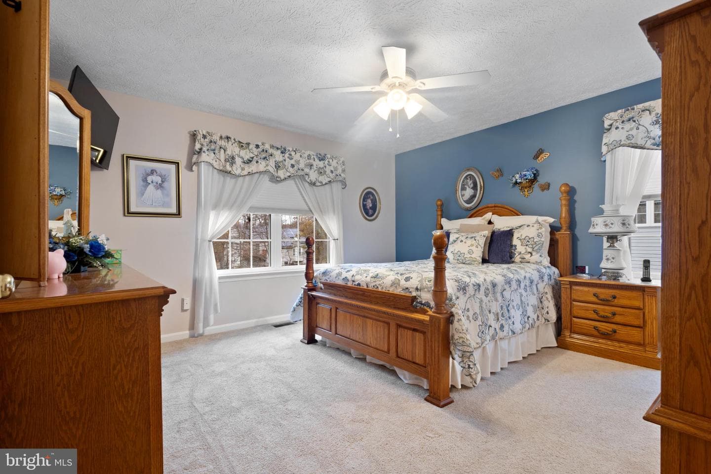 706 Willow Tree Drive photo 26