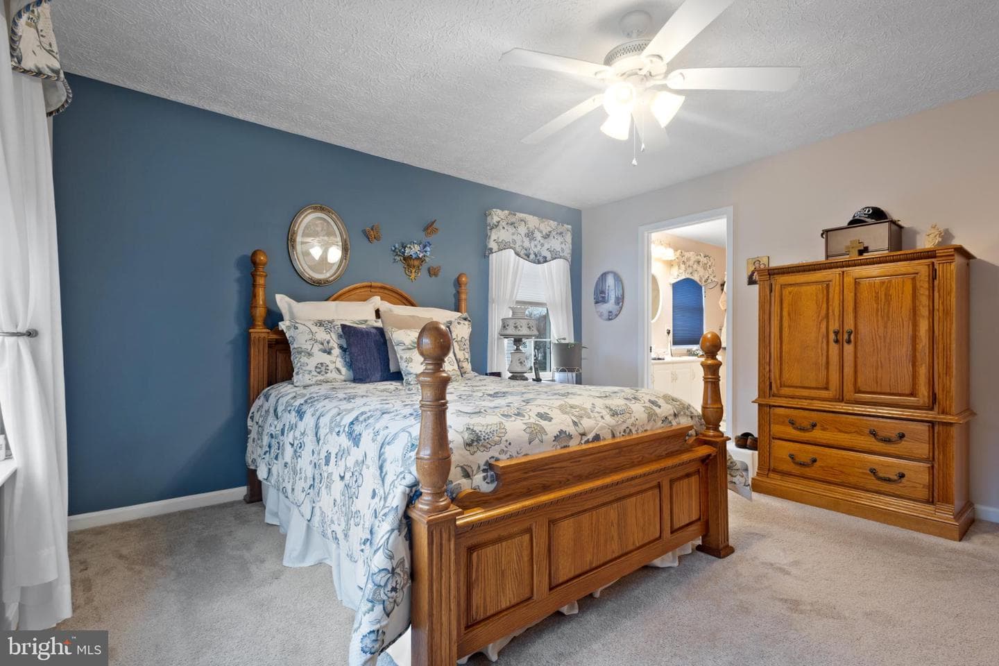 706 Willow Tree Drive photo 27