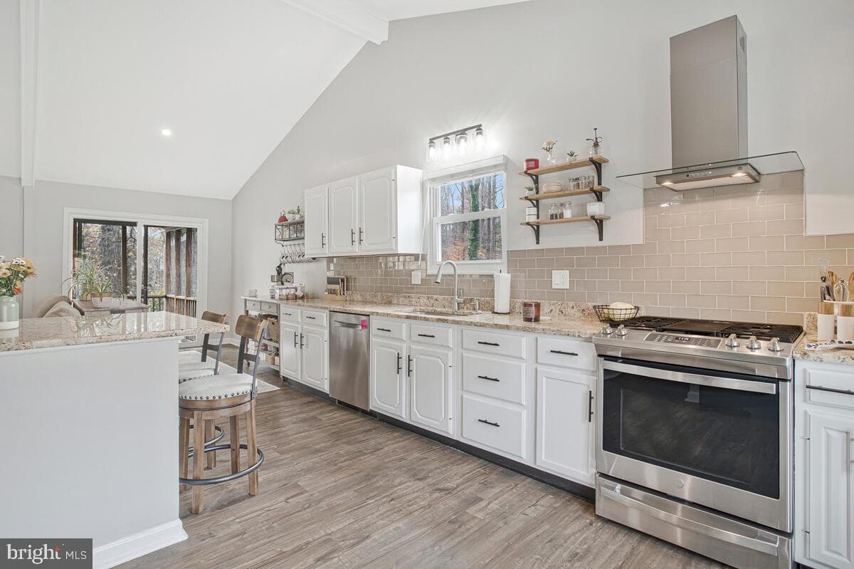 437 Kingwood Road photo 9