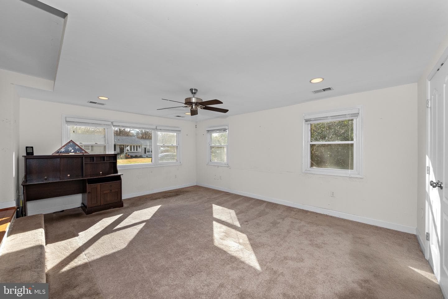 115 Valley View Avenue photo 15