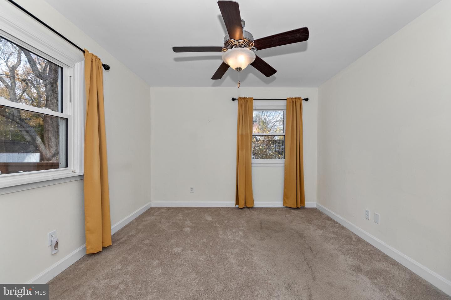 115 Valley View Avenue photo 25