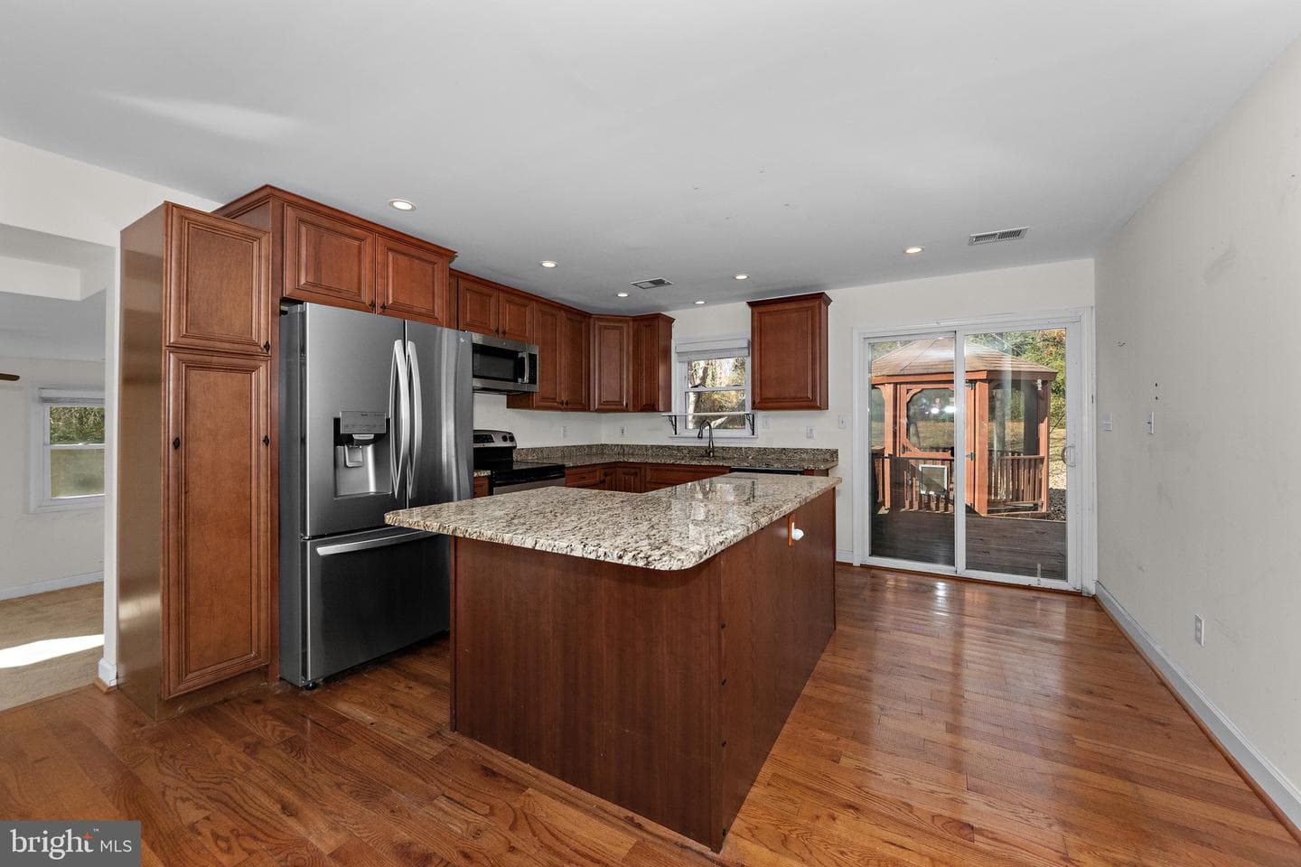 115 Valley View Avenue photo 3