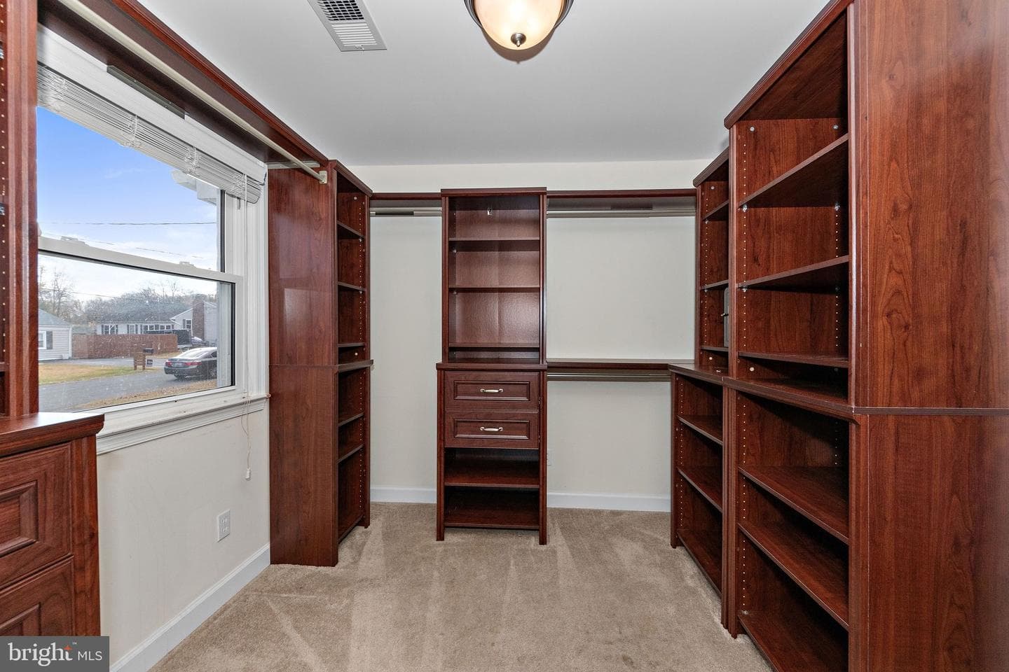 115 Valley View Avenue photo 34