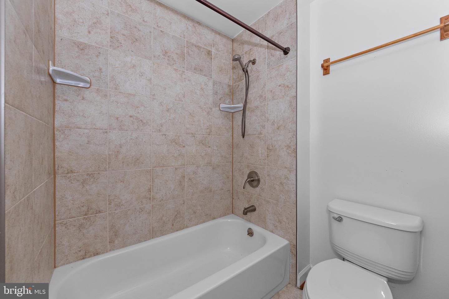 115 Valley View Avenue photo 37