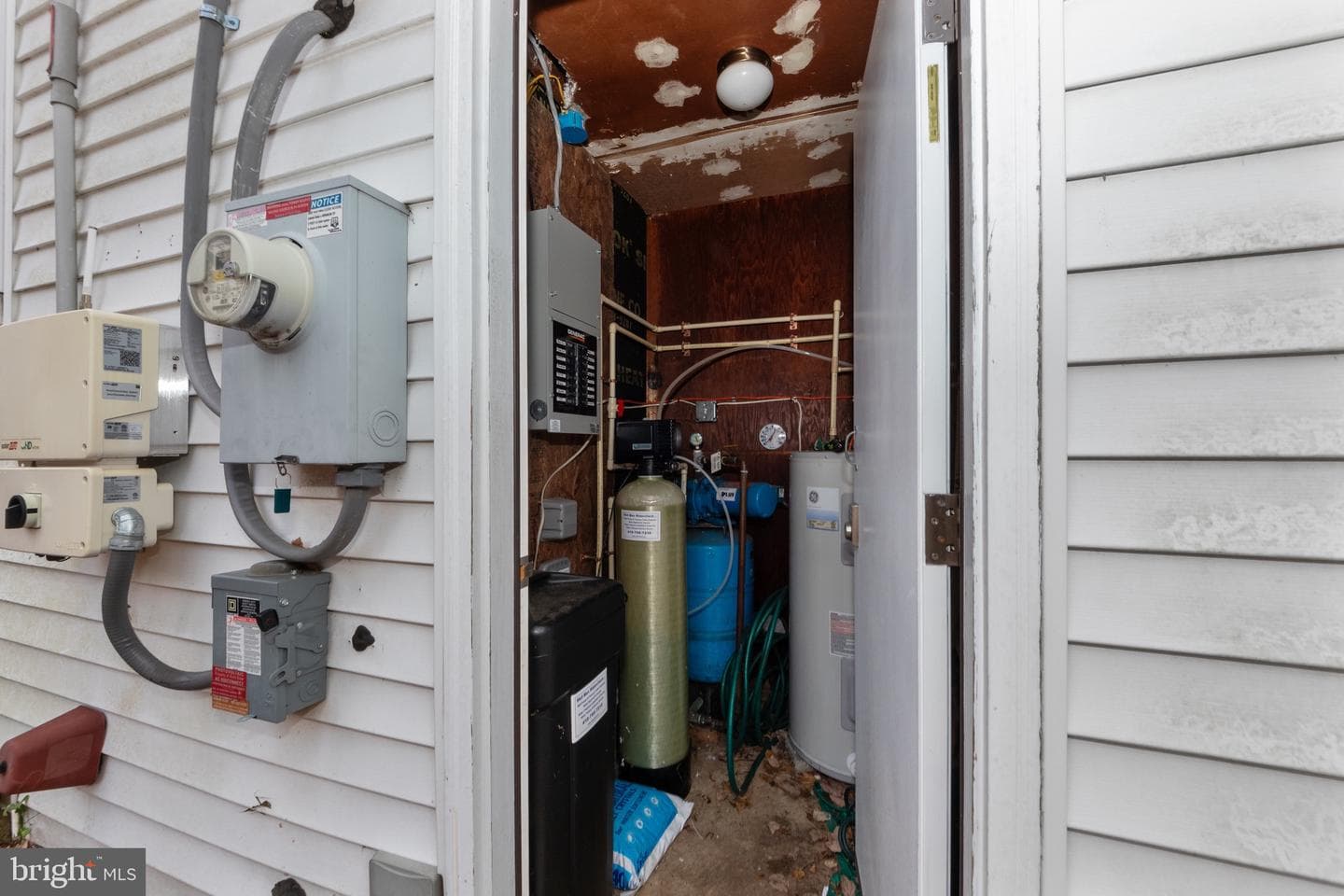 115 Valley View Avenue photo 38