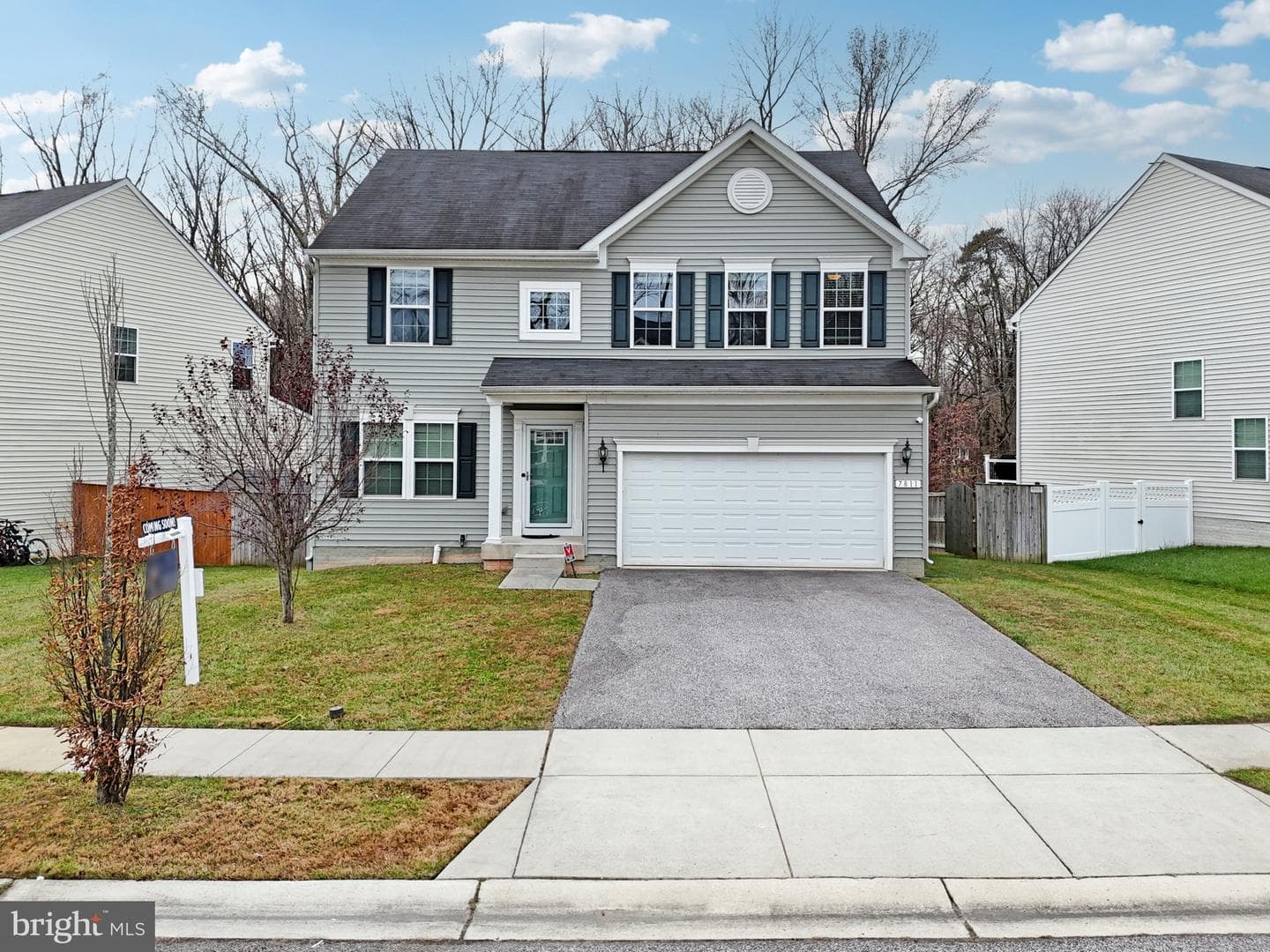 7811 Maple Run Court photo 2