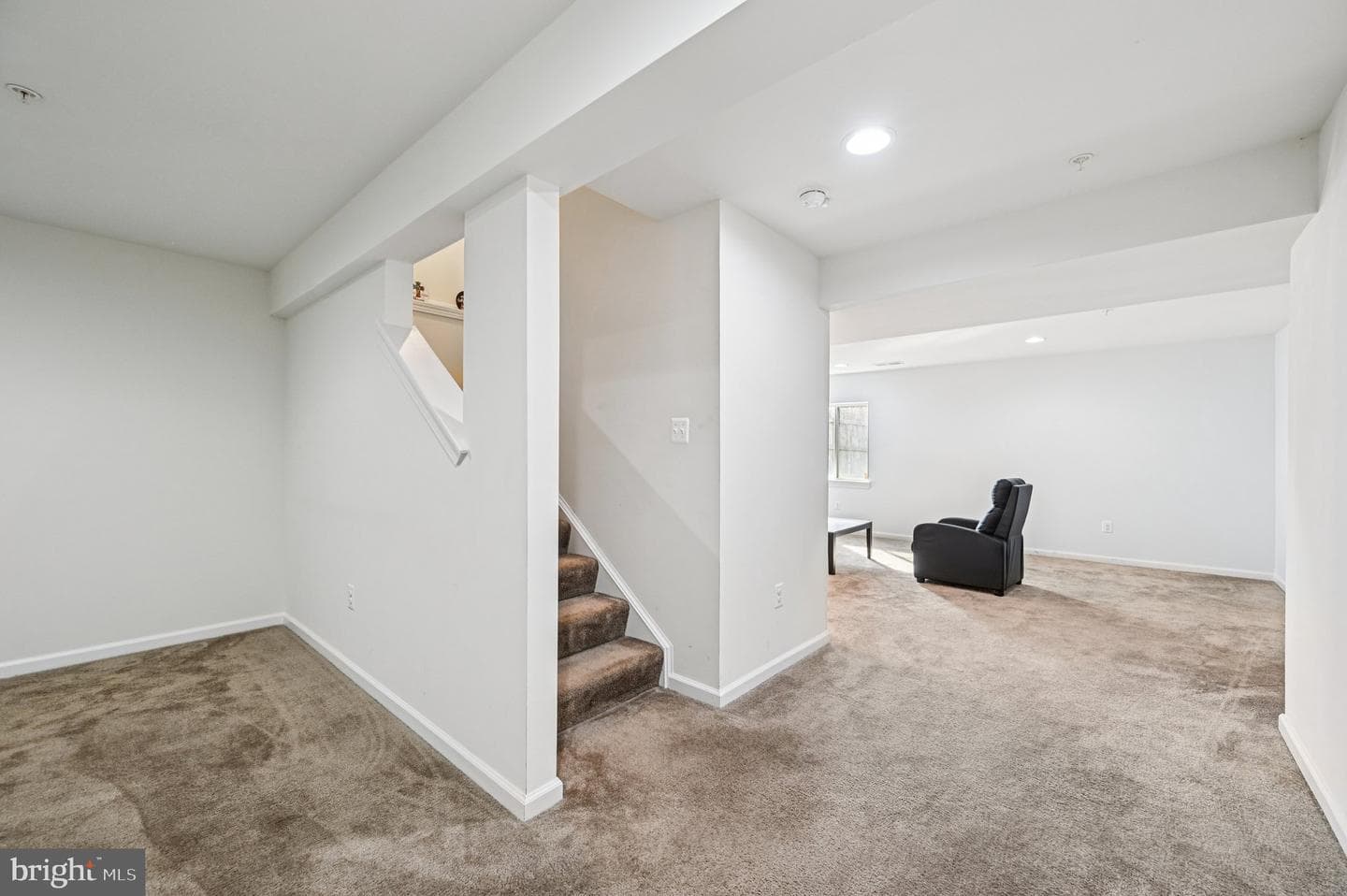 7811 Maple Run Court photo 36