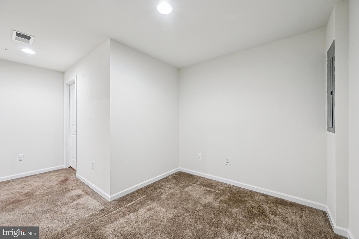 7811 Maple Run Court photo 43