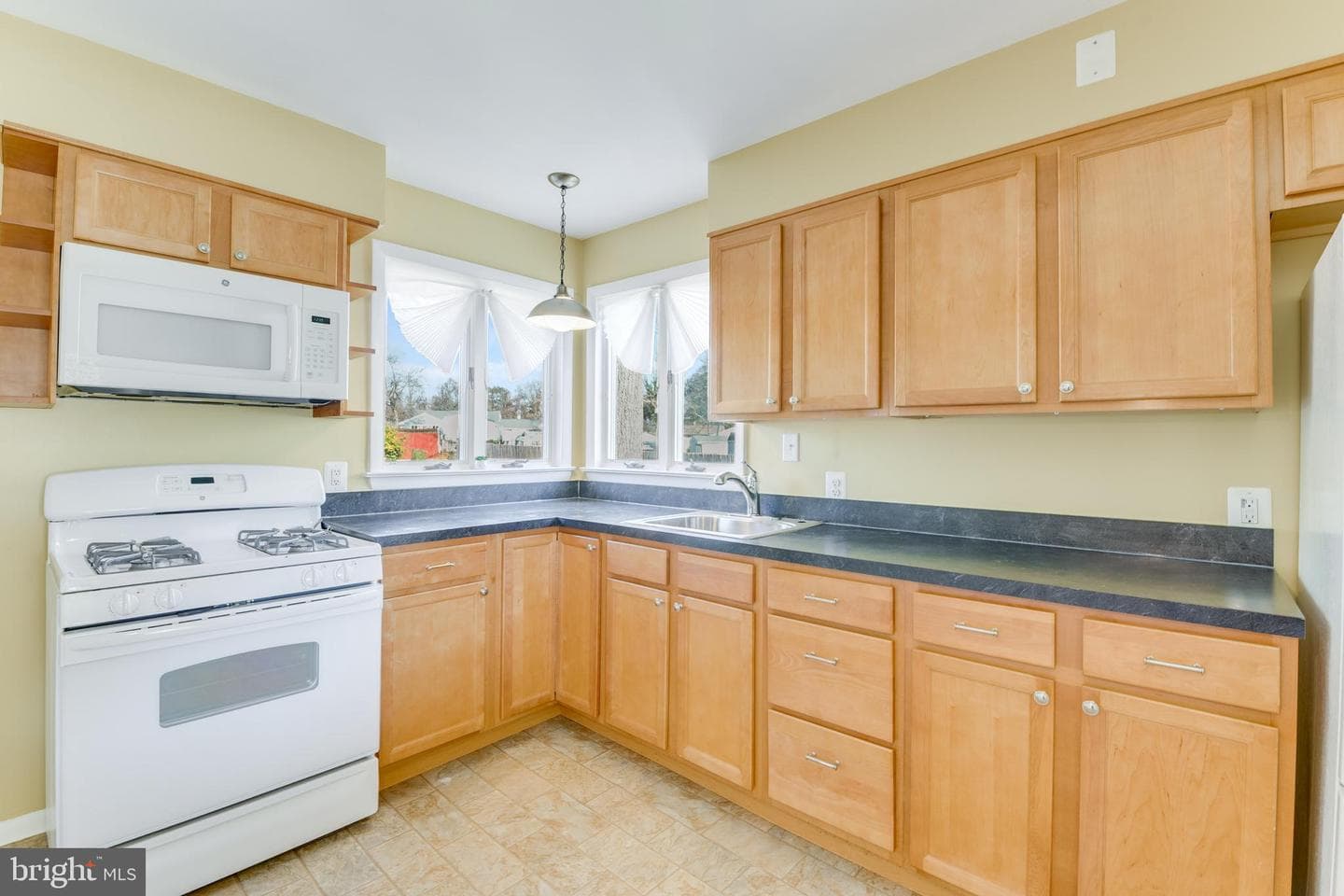 504 Kent Circle photo 9