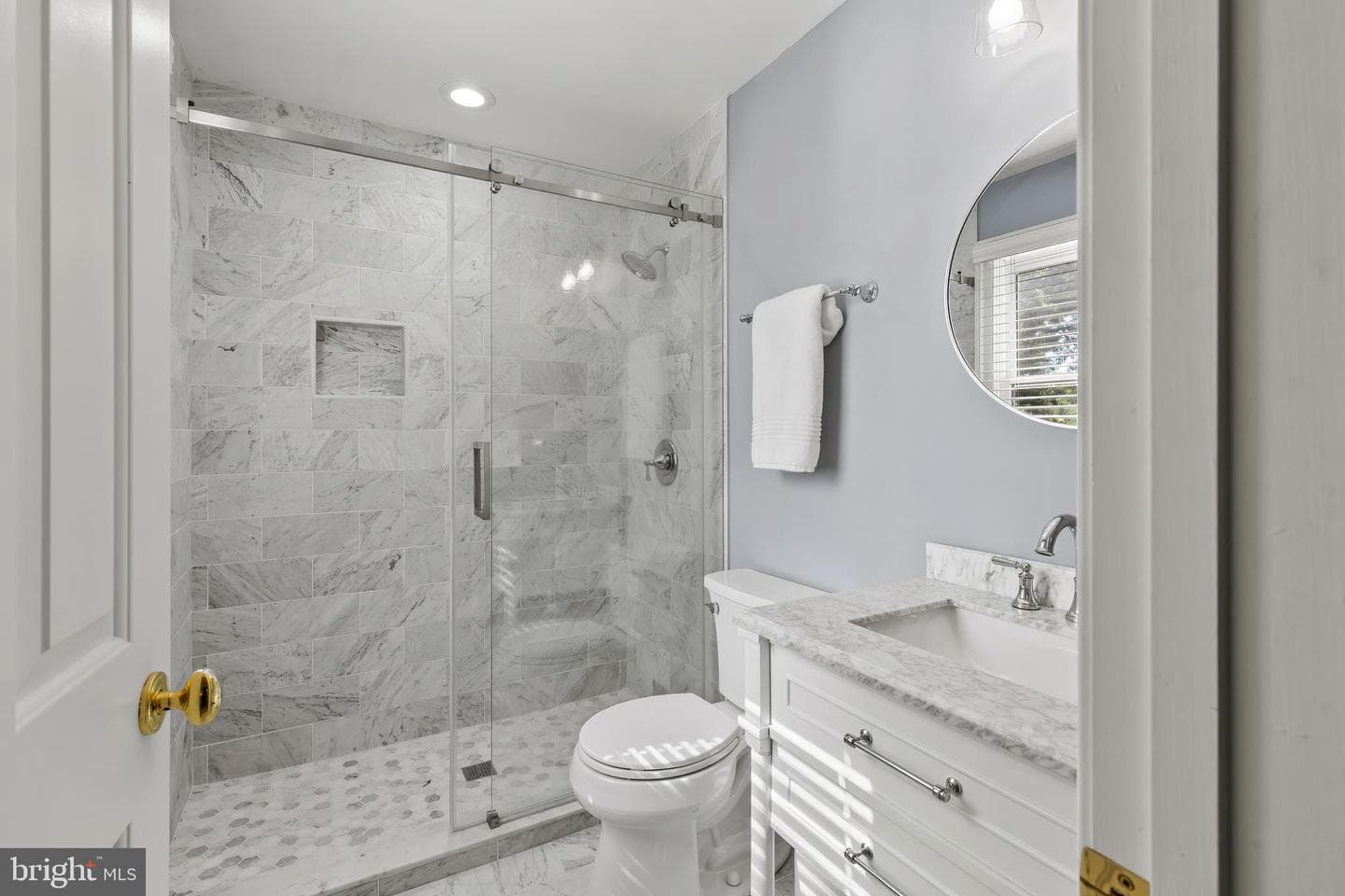 2656 Queen Anne Circle photo 20