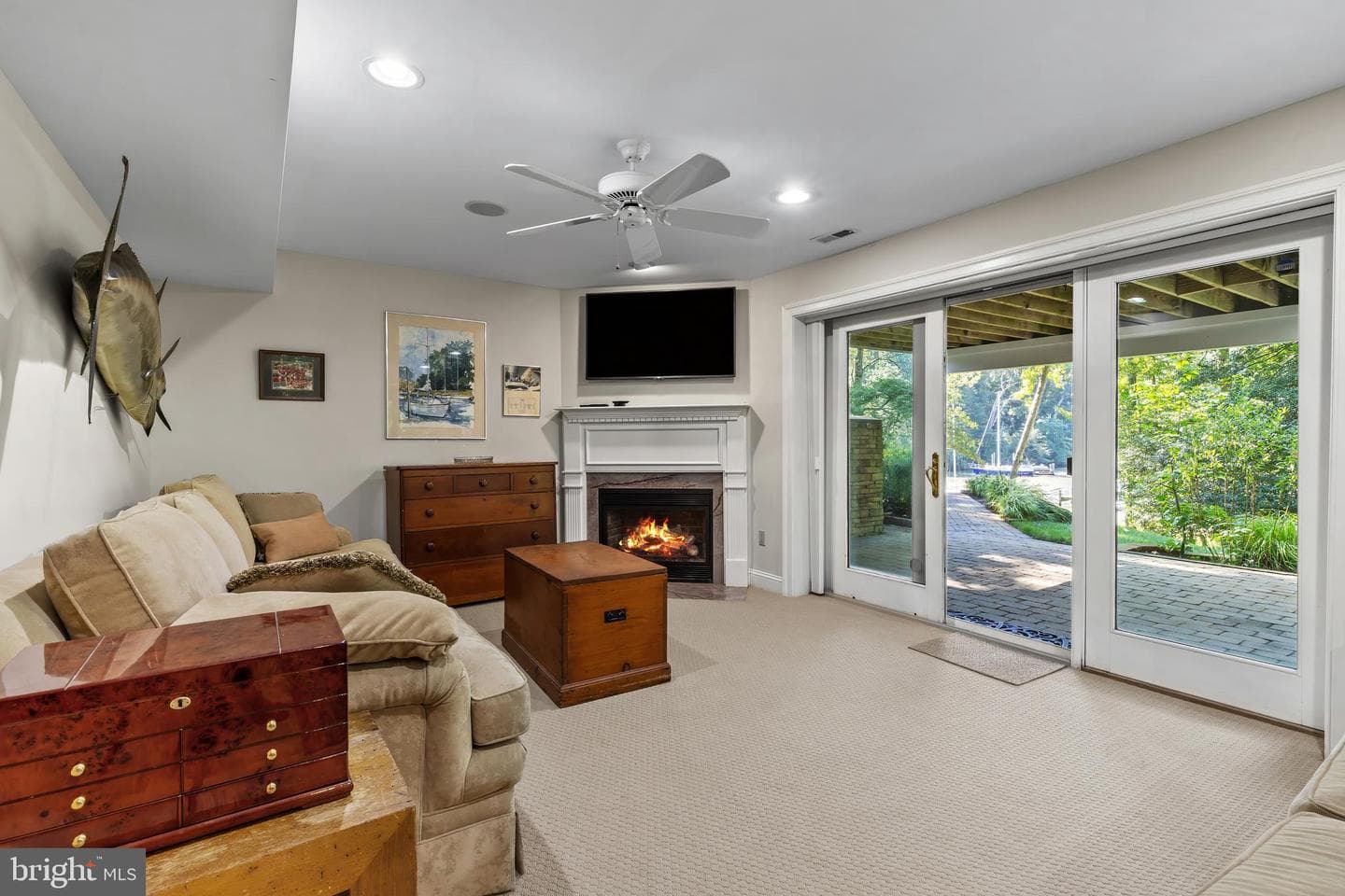 2656 Queen Anne Circle photo 25