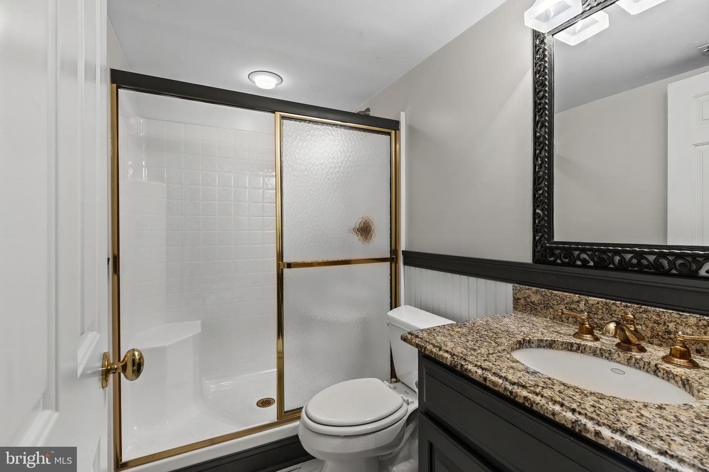 2656 Queen Anne Circle photo 27