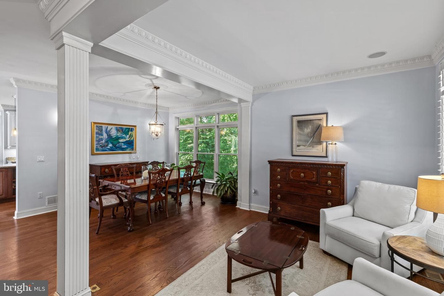 2656 Queen Anne Circle photo 5