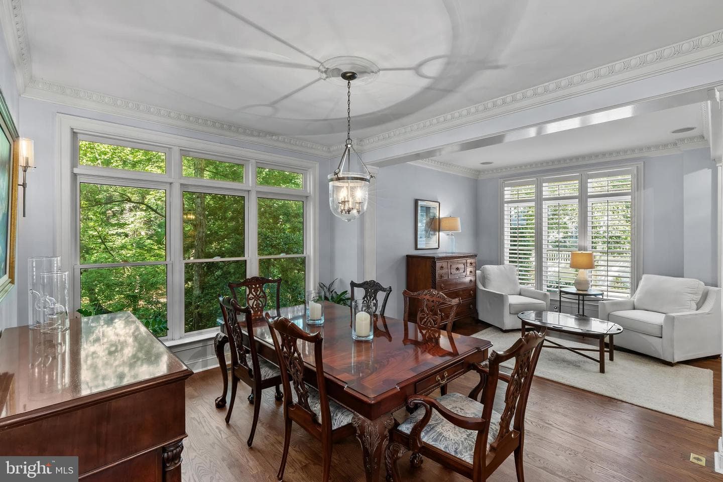 2656 Queen Anne Circle photo 6