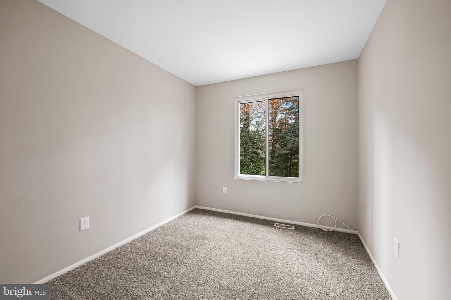 1366 Almond Drive photo 26