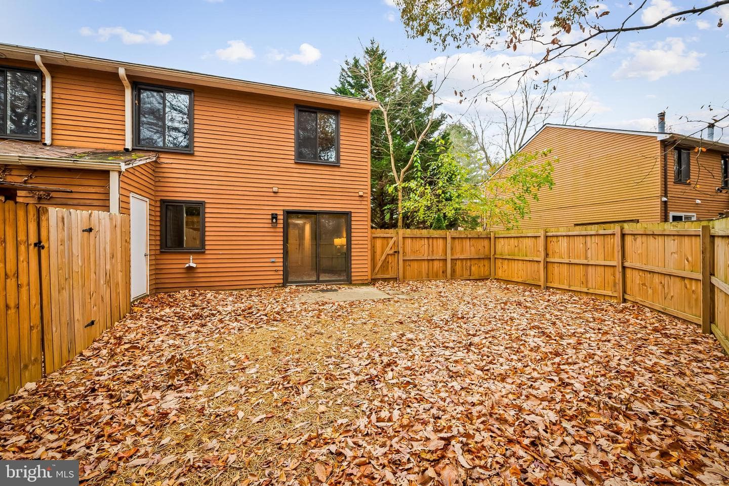 1366 Almond Drive photo 27