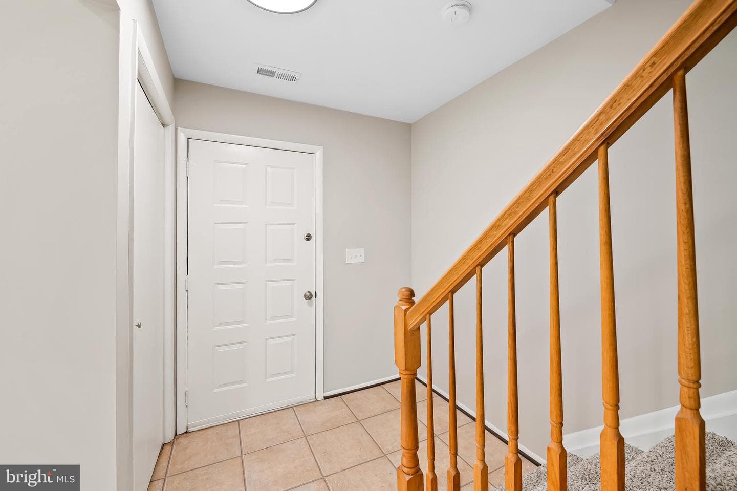 1366 Almond Drive photo 4