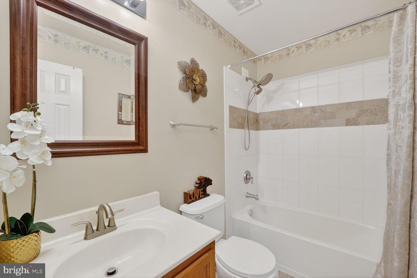 165 Tilden Way photo 16