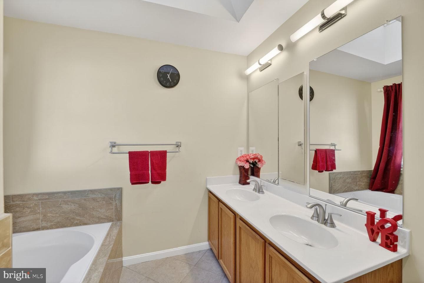 165 Tilden Way photo 20