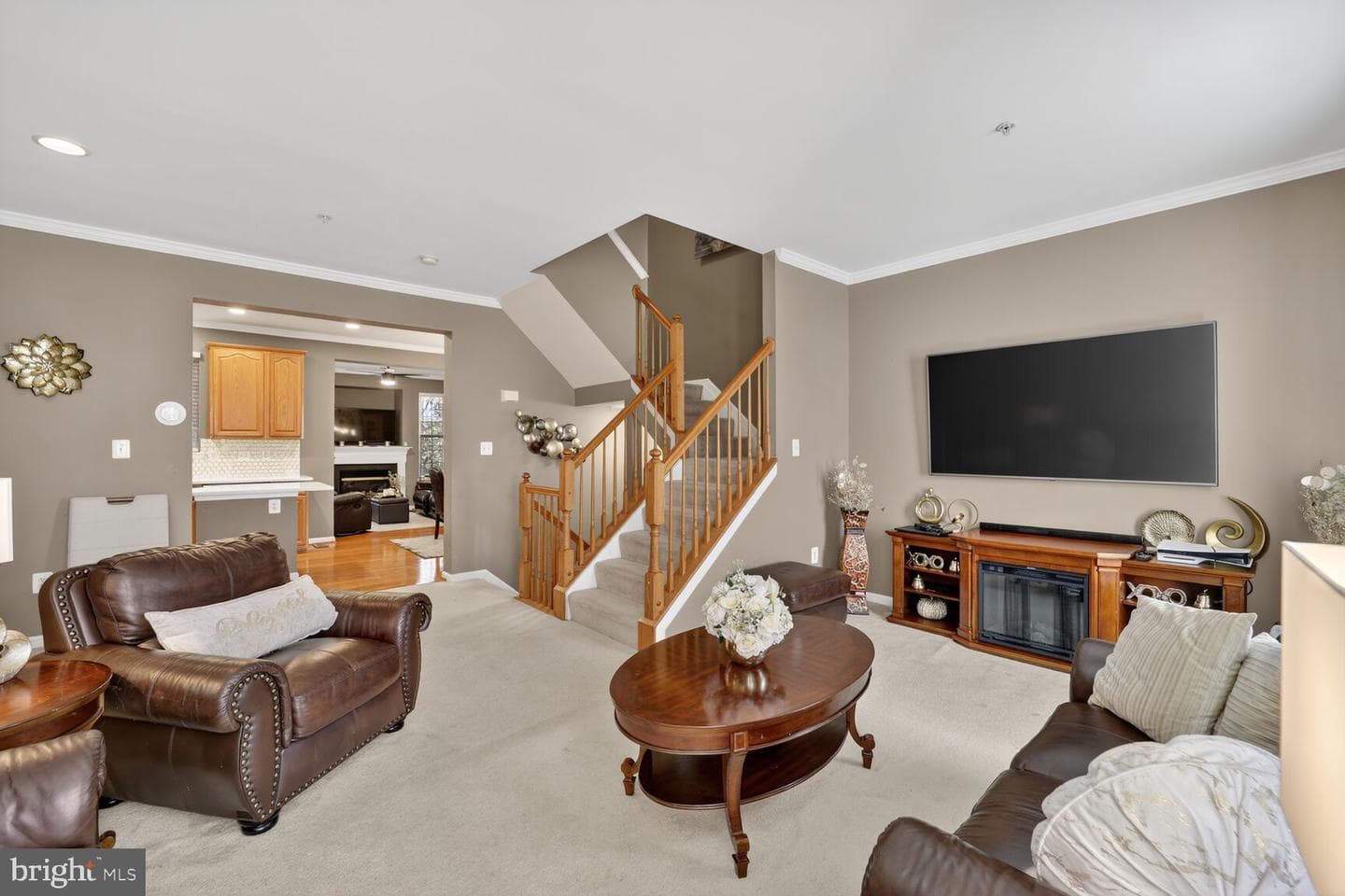 165 Tilden Way photo 6