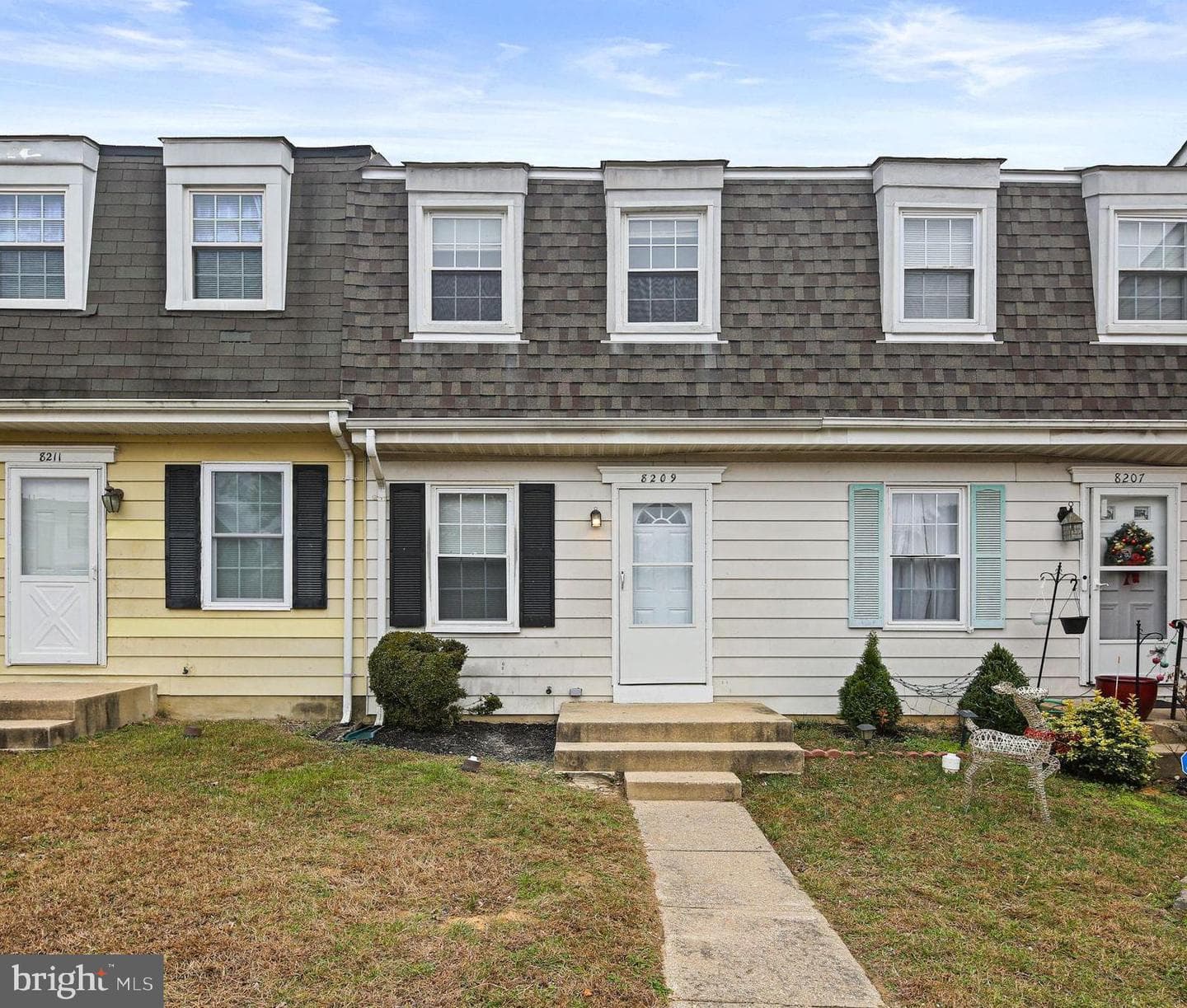 8209 Stewarton Court photo 3