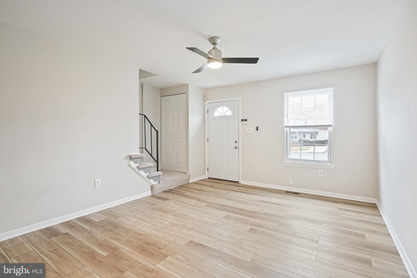 8209 Stewarton Court photo 4