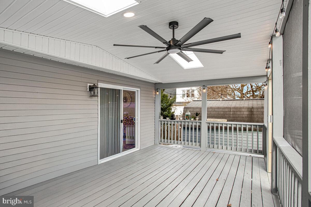 267 Lake Riviera Road photo 12