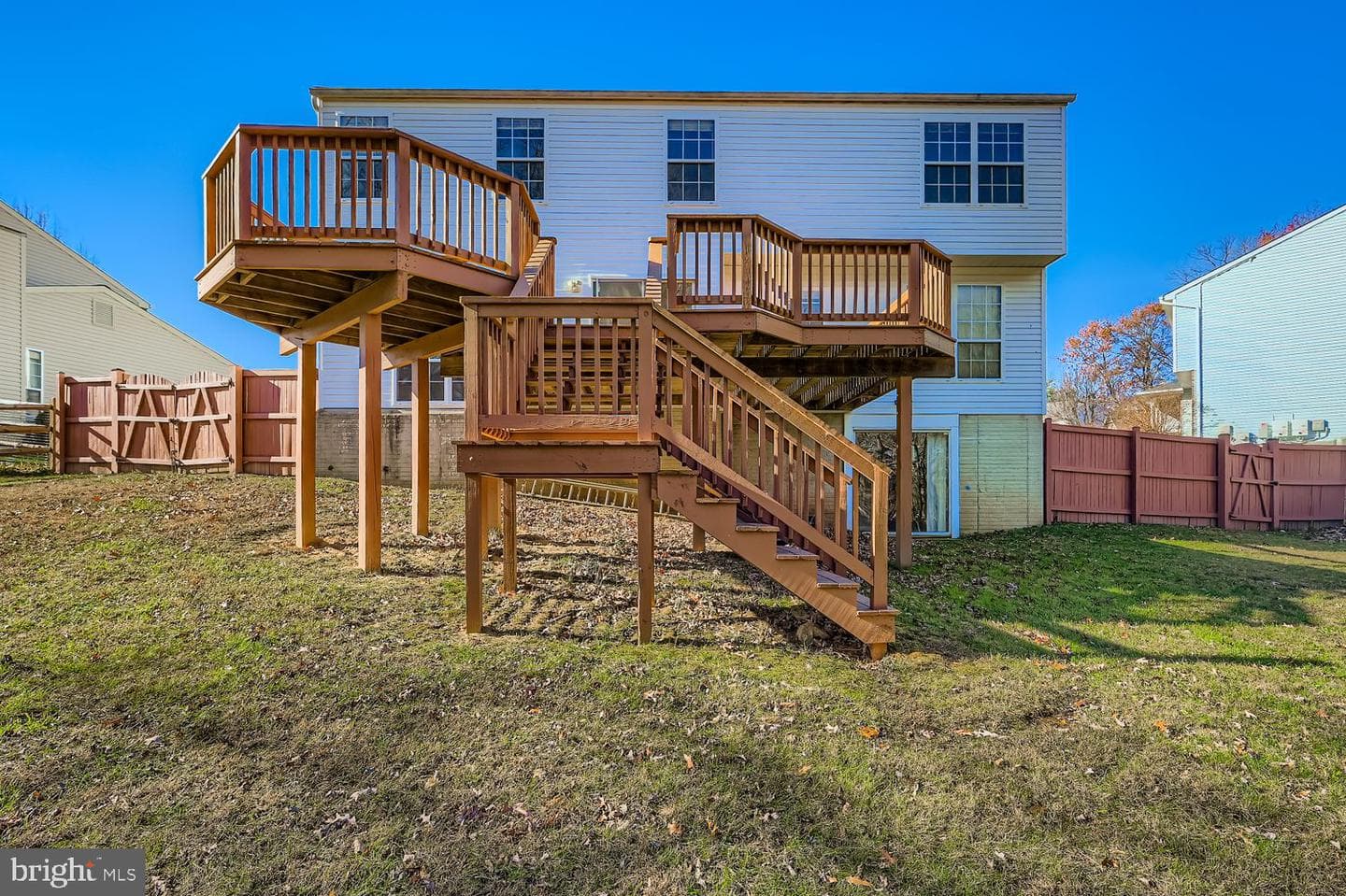 1893 Bragg Way N photo 30
