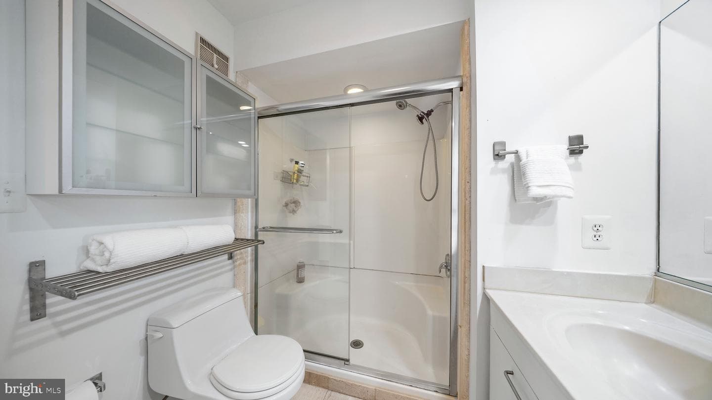 2106 Chesapeake Harbour Drive #202 photo 26