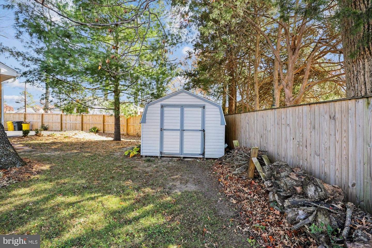 3064 Centre Road photo 35