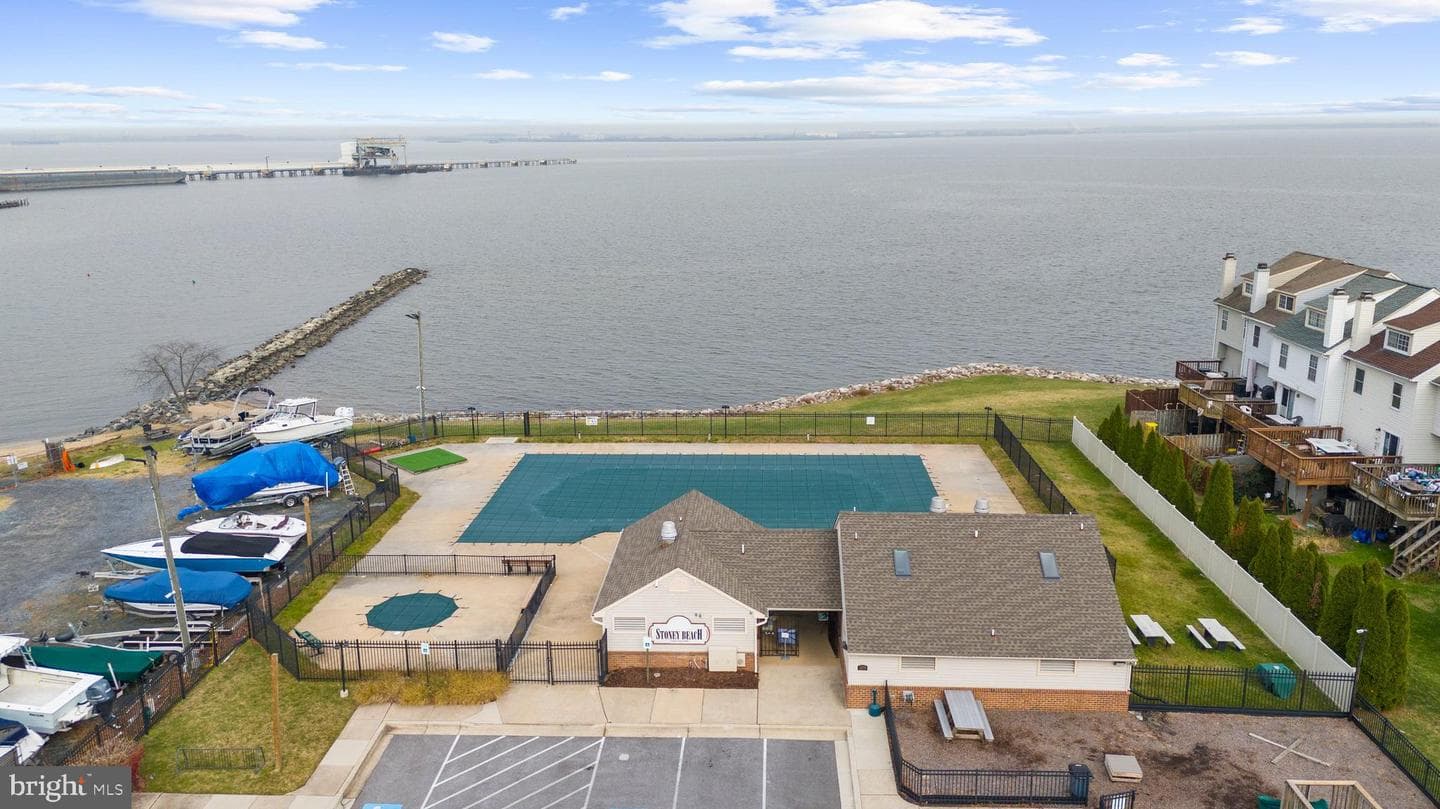 1462 Stoney Point photo 35