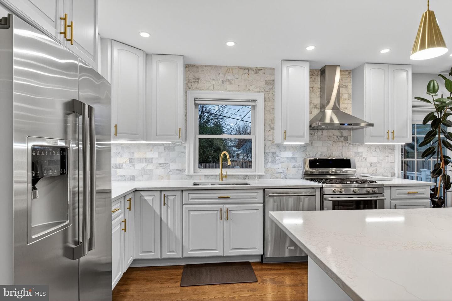 107 Michael Avenue photo 6