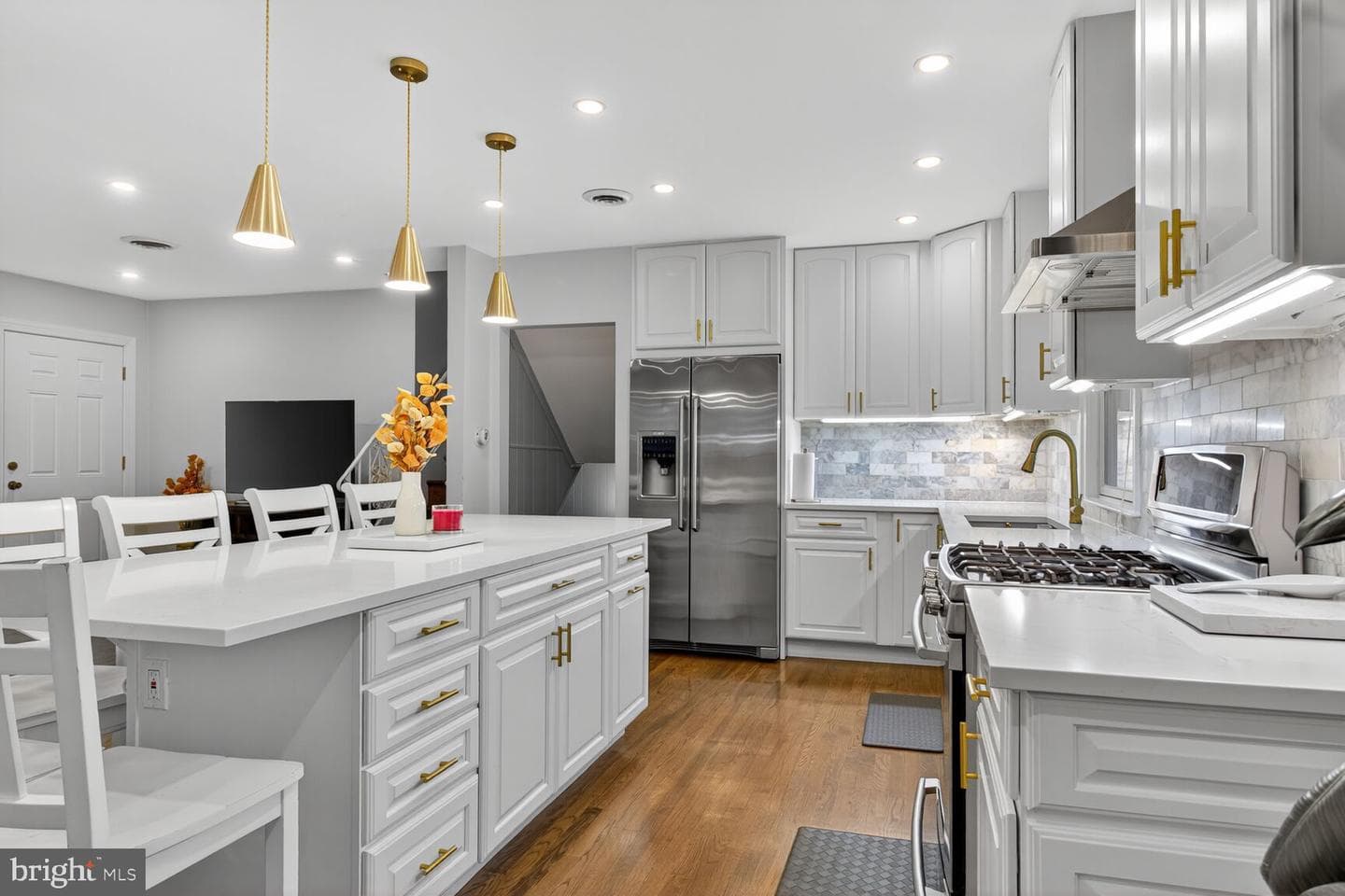107 Michael Avenue photo 8