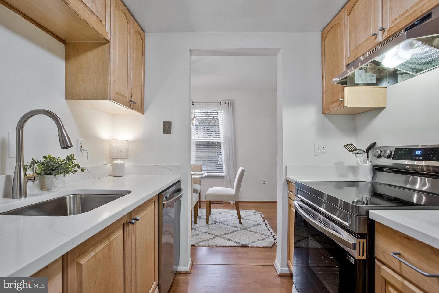 1805 Graybird Court photo 4