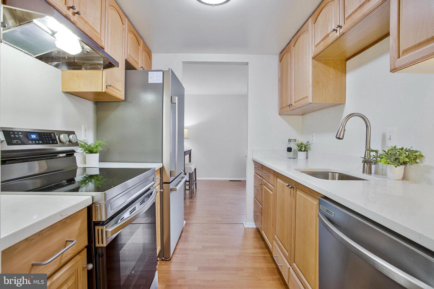 1805 Graybird Court photo 6