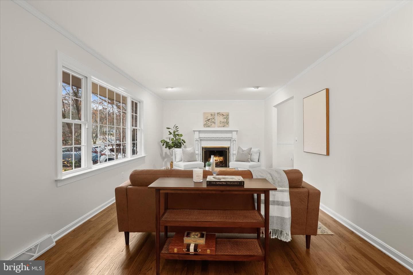 147 Northway photo 4