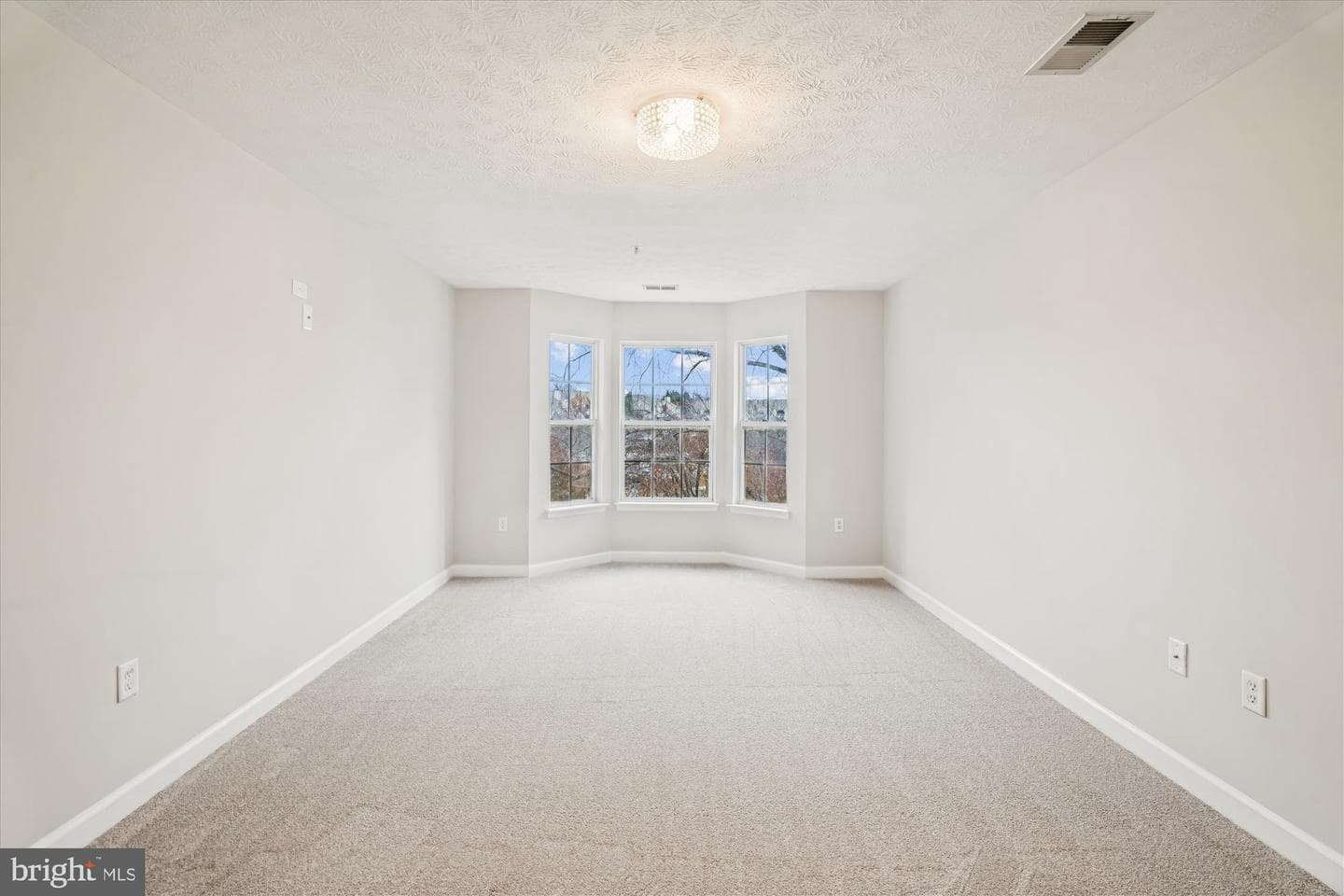 629 Admiral Drive #h8-305 photo 9